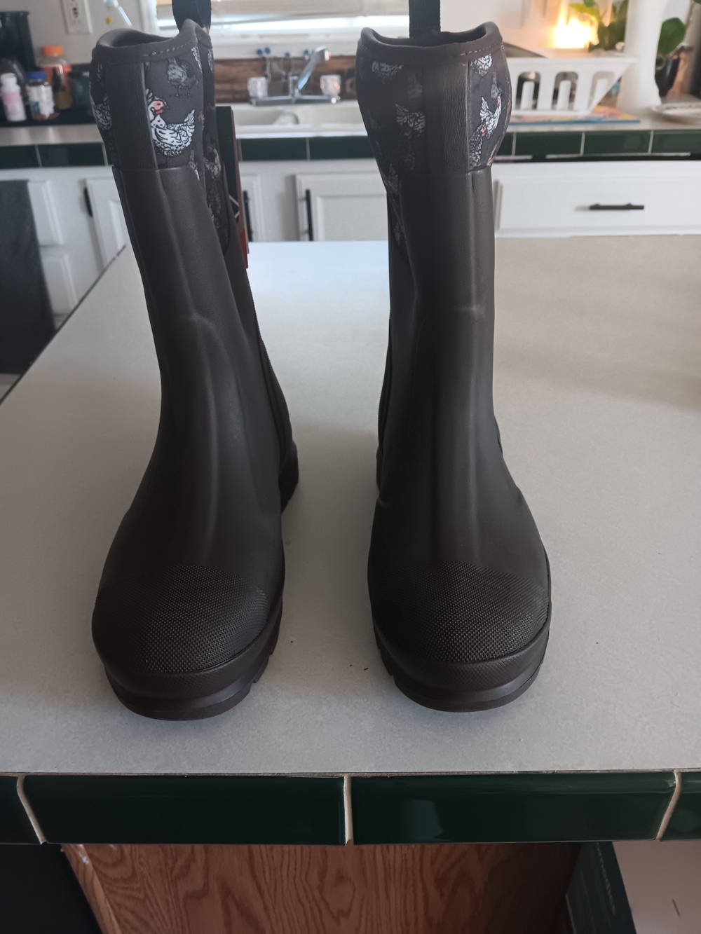 Womens Muck Boots Chicken Design Size 7